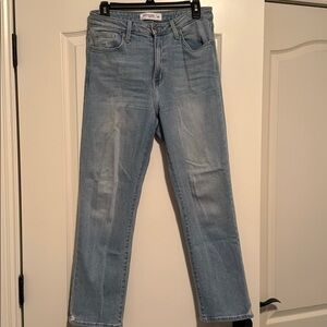 Women’s jeans